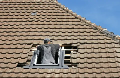 Pose de velux - Parigné-le-Pôlin